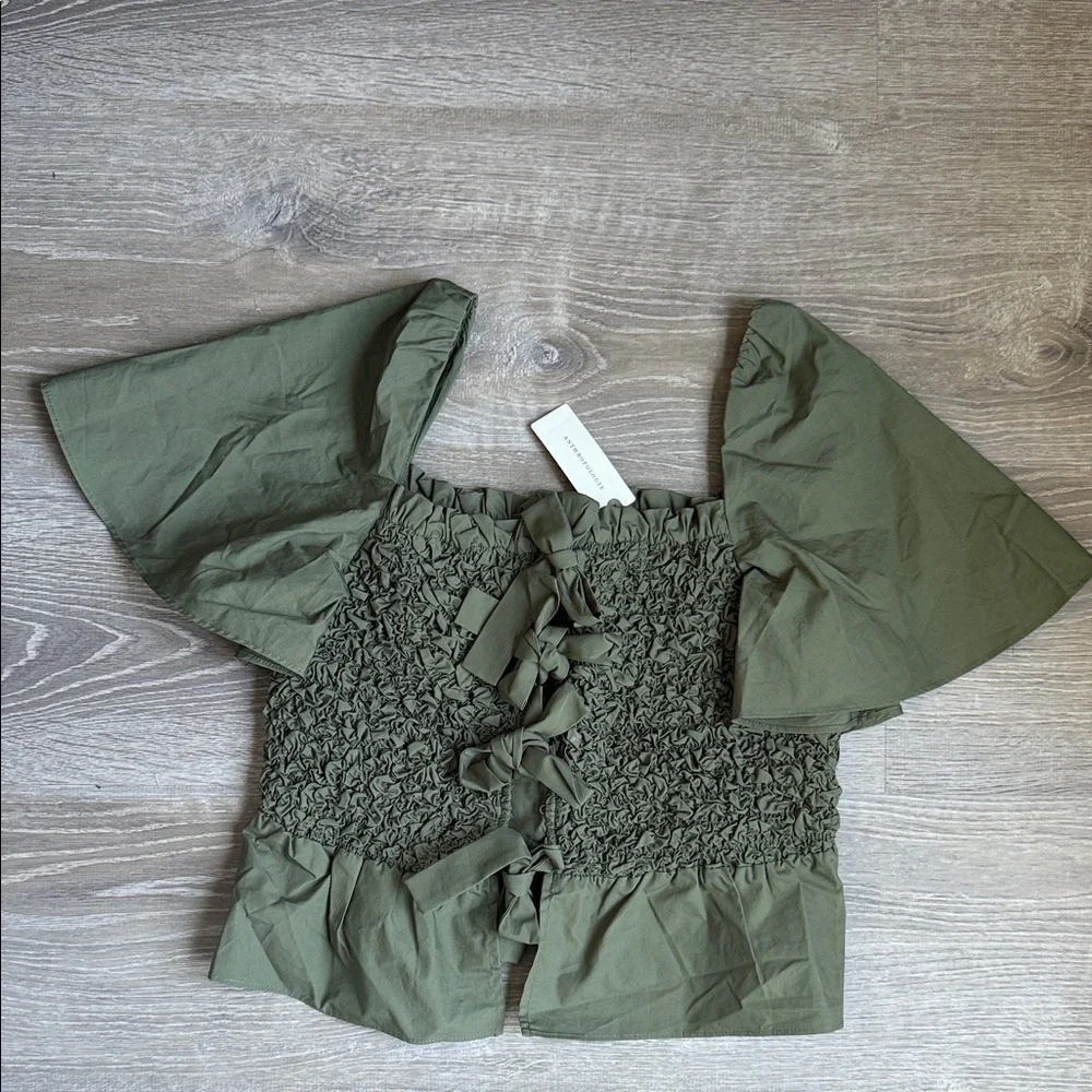 NEW Anthropologie Mare Mare Smocked Bow Top Small - Picture 2 of 7